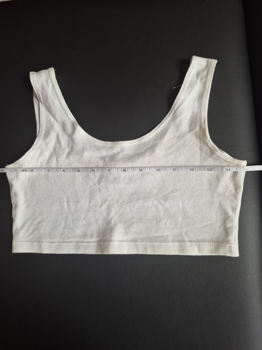 White Vintage Scoop Neck Crop Tank — Women's Basic Crop Top - Picture 5 of 5